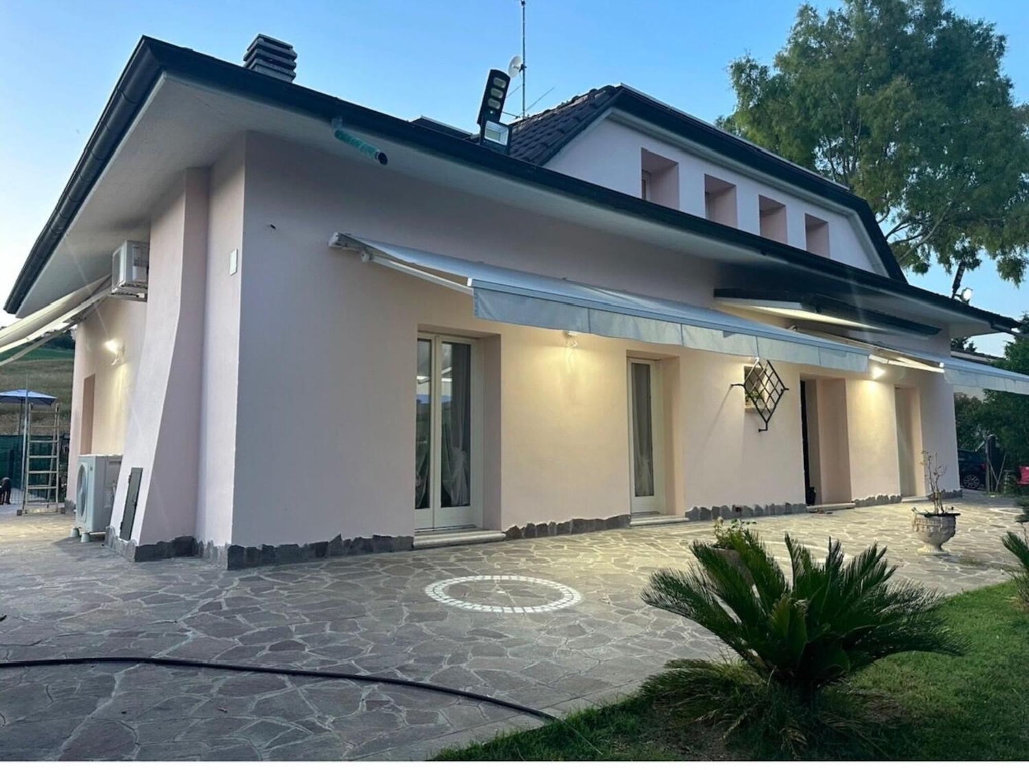 Villa Ninfea Lux Tavullia, Jacuzzi, Garden, Wifi, Ac Bagian luar foto